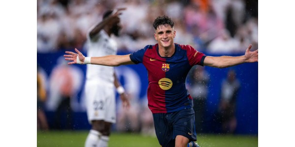 I præ-sæsonens nationale derby besejrede Barcelona Real Madrid 2-1 og vandt to på hinanden følgende sejre